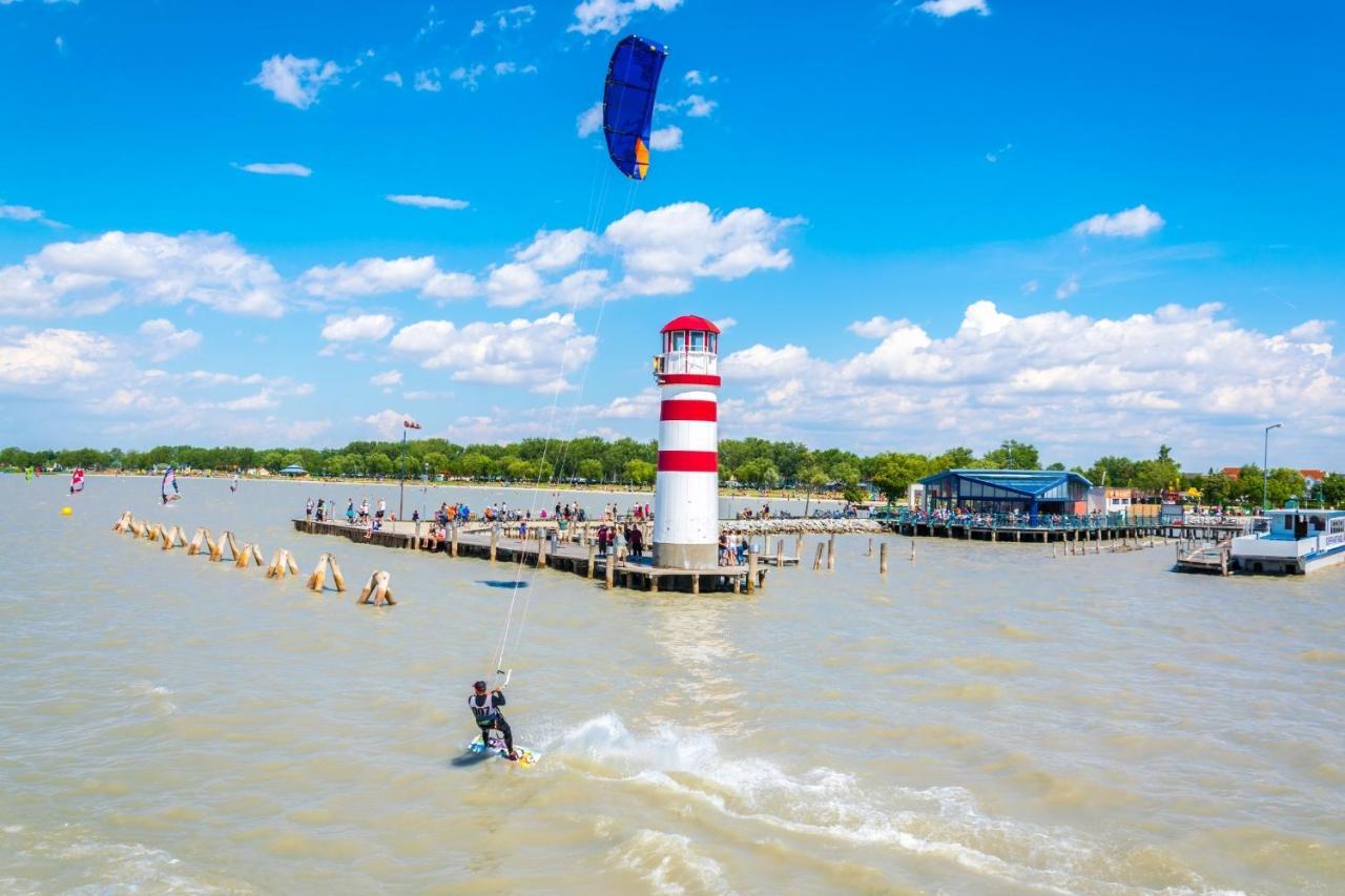 Haus Renee Bed & Breakfast Podersdorf am See Ngoại thất bức ảnh