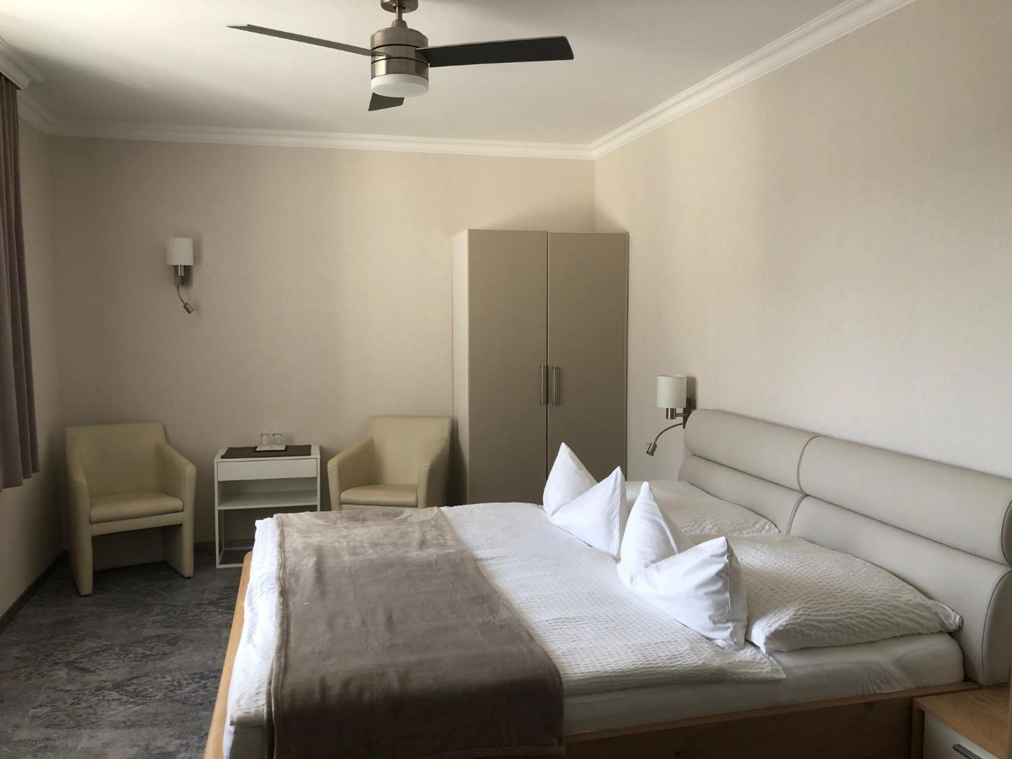 Haus Renee Bed & Breakfast Podersdorf am See Ngoại thất bức ảnh