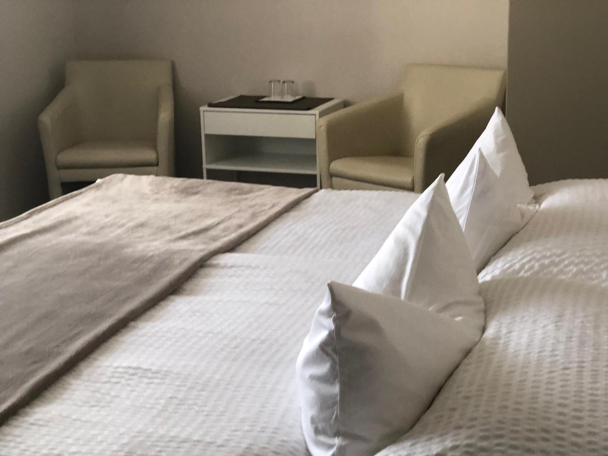 Haus Renee Bed & Breakfast Podersdorf am See Ngoại thất bức ảnh