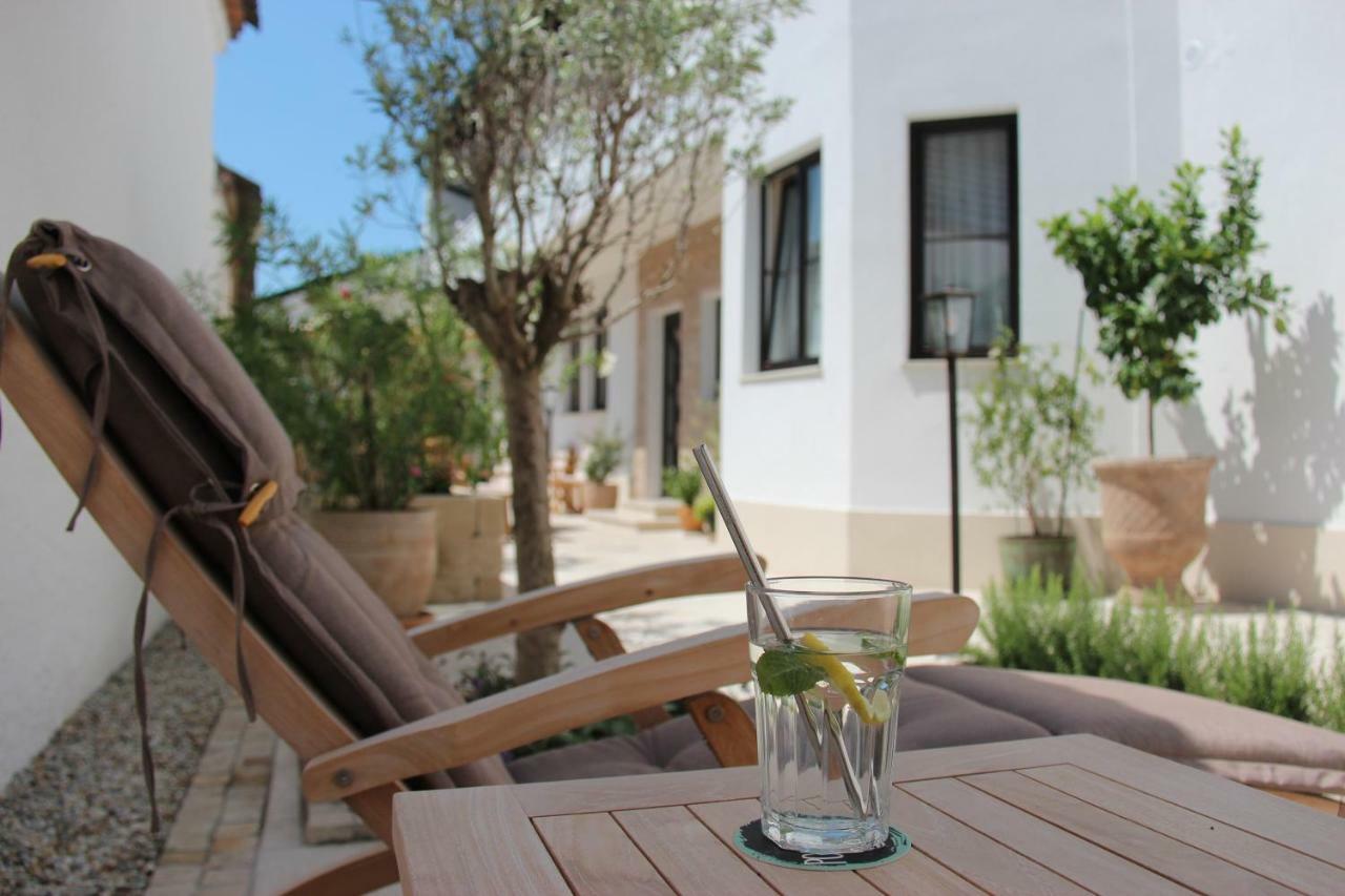 Haus Renee Bed & Breakfast Podersdorf am See Ngoại thất bức ảnh