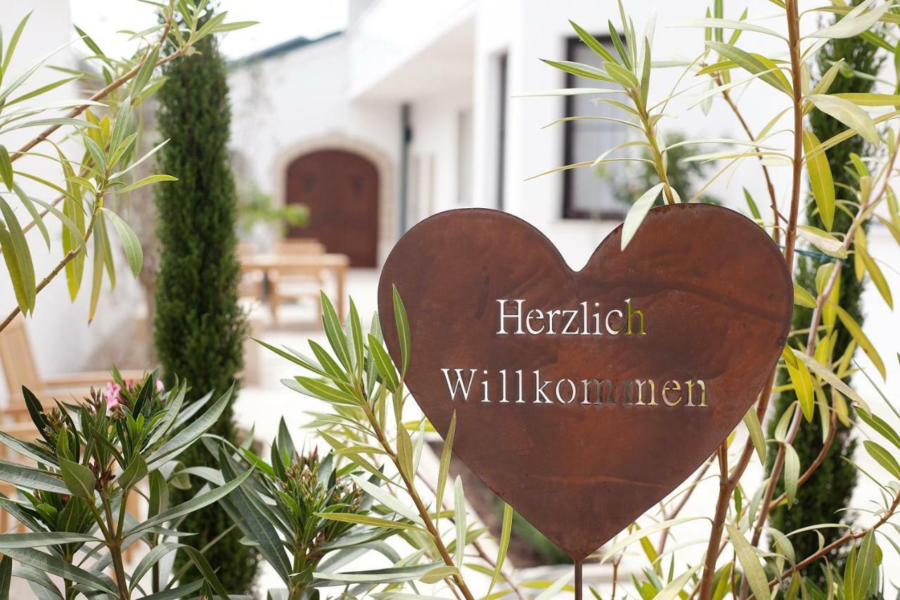 Haus Renee Bed & Breakfast Podersdorf am See Ngoại thất bức ảnh